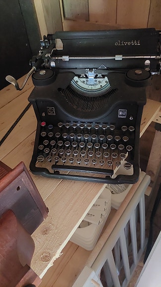Olivetti M40 kirjoituskone