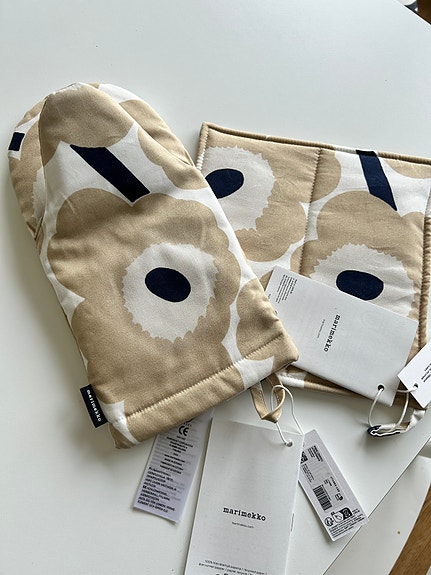 Marimekko unikko patakinnas ja patalappu