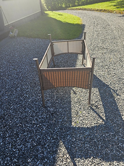 Pöydän runko