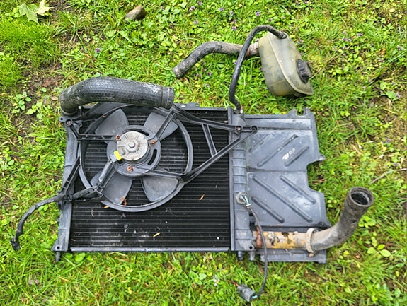 Saab jäähdytin ja flekti 9382102 / 938210