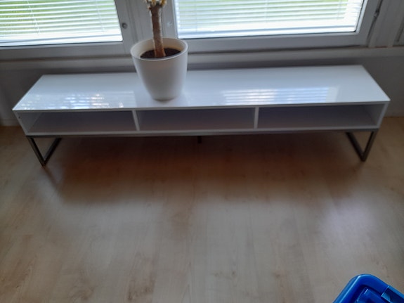 Kukka/tv taso