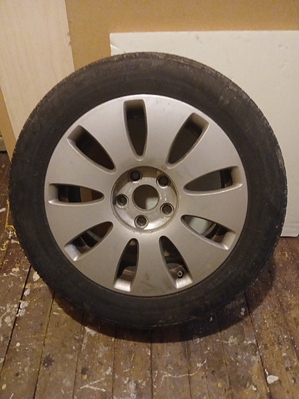 205/55 R16 Audi A6
