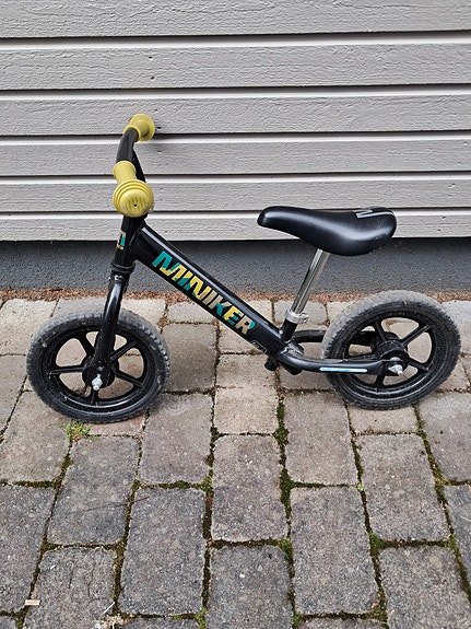 Potkupyörä 12"