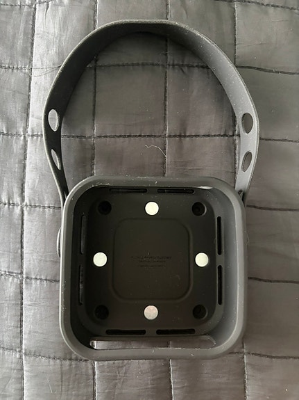 Elago Apple TV kiinnitin