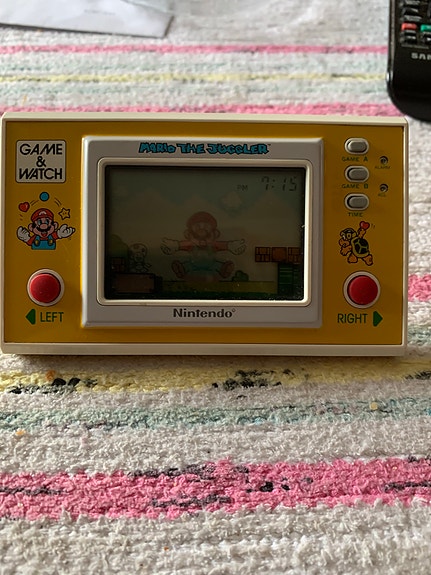Nintendo Game & Watch käsikonsoli