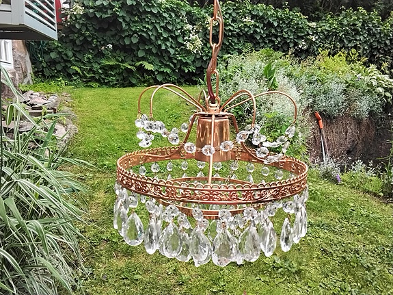 Pieni "kristalli"lamppu