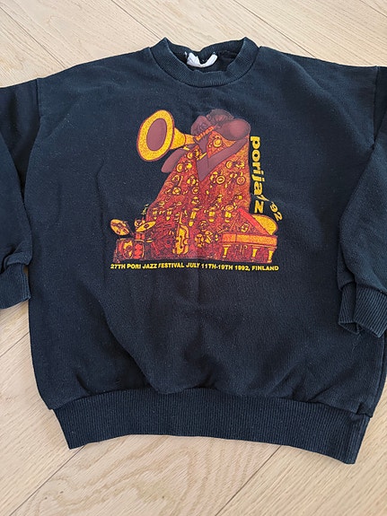 Pori Jazz -92 collegepaita, 130 cm
