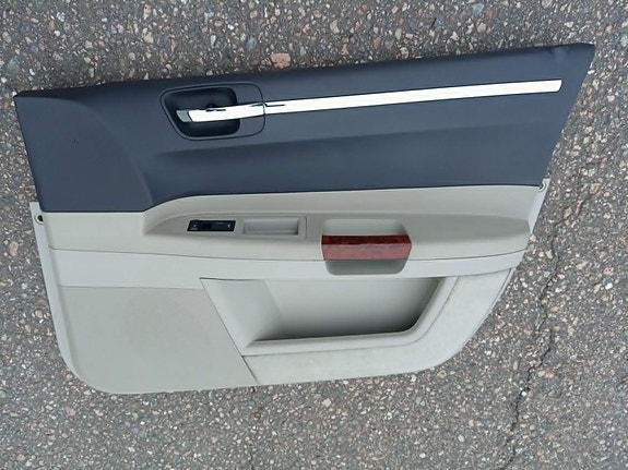 Chrysler 300C oviverhous