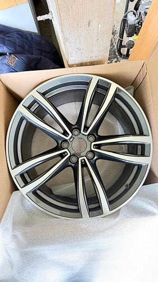 Alkuperäinen BMW vanne uusi