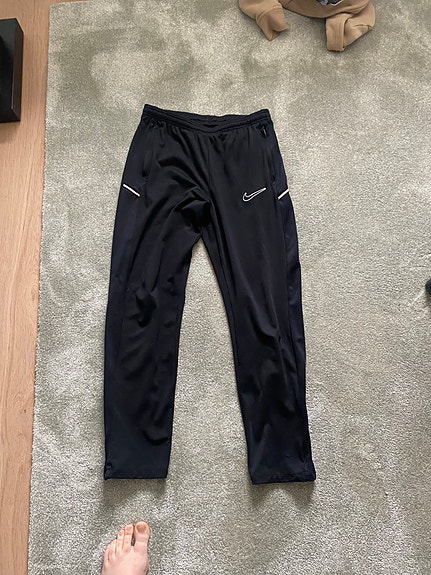Nike dri-fit housut junior koko xl (158-170