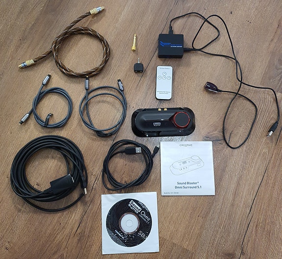 Creative Sound Blaster Omni Surround 5.1 + optinen 4x1-kytkin + kaapelit
