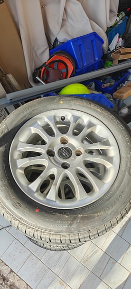 Volvo S40 V40 16" vanteet kesärenkailla hp/tarjous