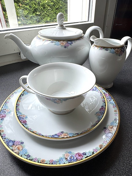 Rosenthal tee-astiasto 6-hengelle