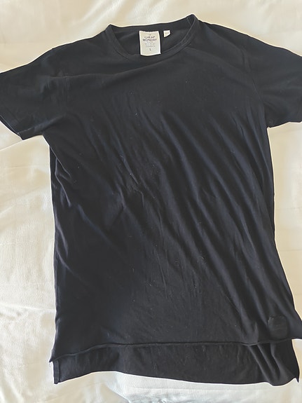 Cheap Monday t-paita L