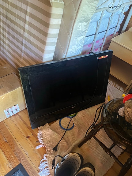 Finlux 32”