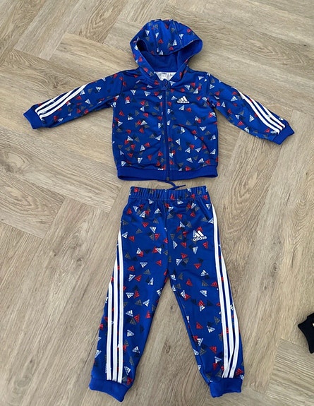Adidas lasten verkkariasu koko 86 sininen unisex