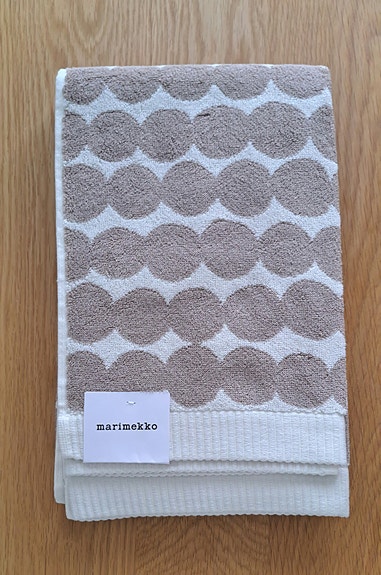 Marimekko Räsymatto kylpypyyhe
