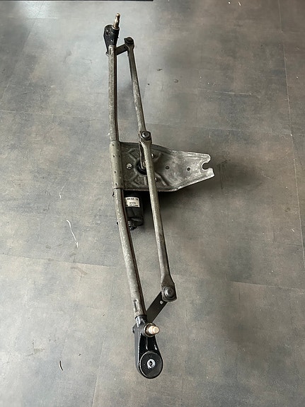 Ford transit mk7 pyyhkijänvivusto ja moottori