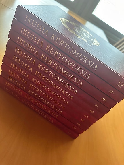 Ikuisia kertomuksia -kirjasarja