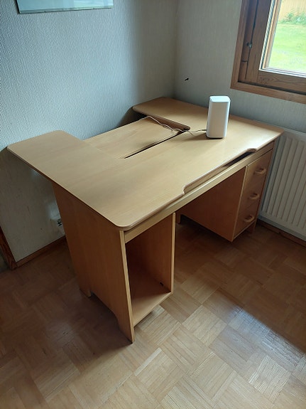 Annetaan vanha tietokone työtaso