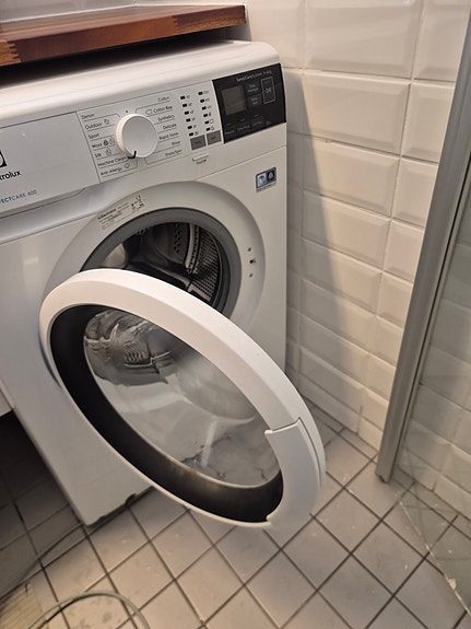 Electrolux edestä täytettävä pesukone