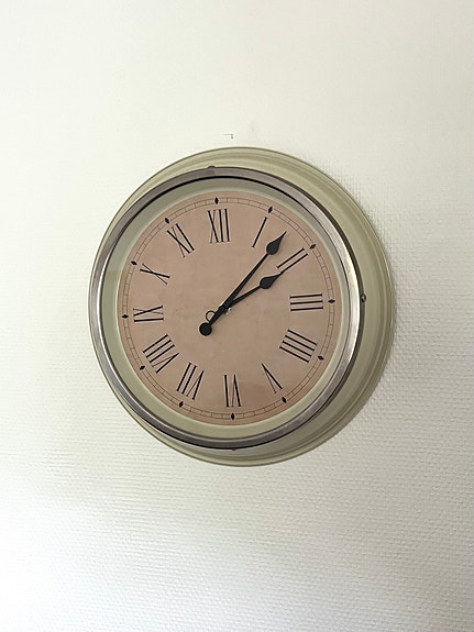 IKEA seinäkello pyöreä