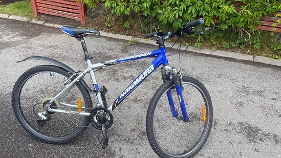 Nakamura maastopyörä 26" runko M unisex sininen/hopea