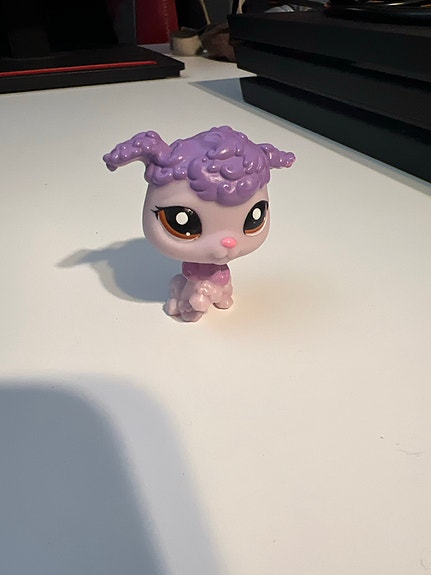 Littlest Pet Shop violetti villakoira