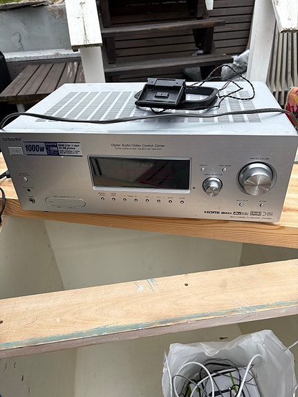 Sony STR-DG500 kotiteatterivahvistin