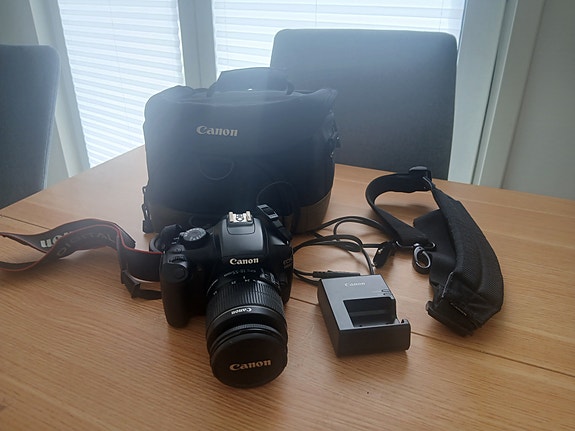 Canon EOS 1100D