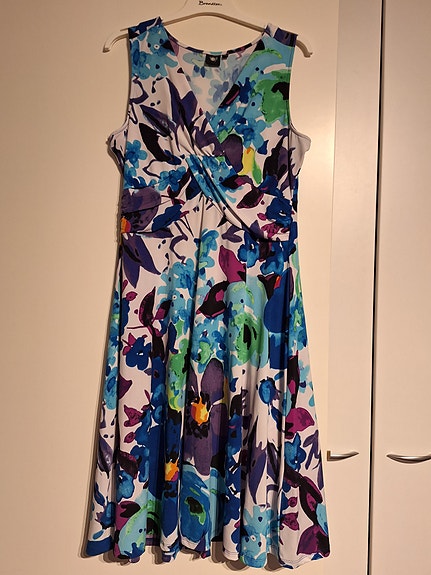 Ekaterina malli kesämekko XL kirjava