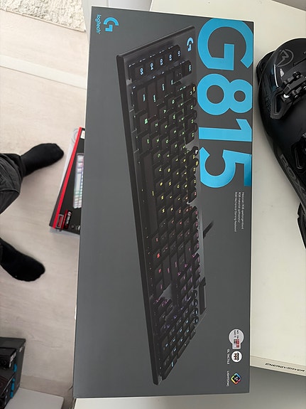 Logitech G815 pelinäppäimistö