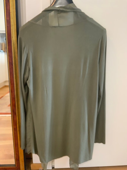 Elegantti pusero pitkä. Trikoo+ silkki . Koko M-L