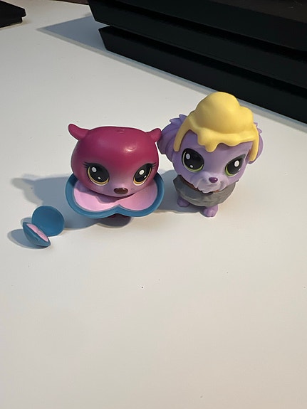 Littlest Pet Shop Hungry pets