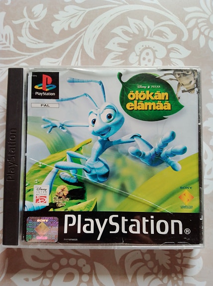 Ötökän elämää PS1 peli
