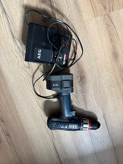 AEG BS 12X akkuporakone 12V