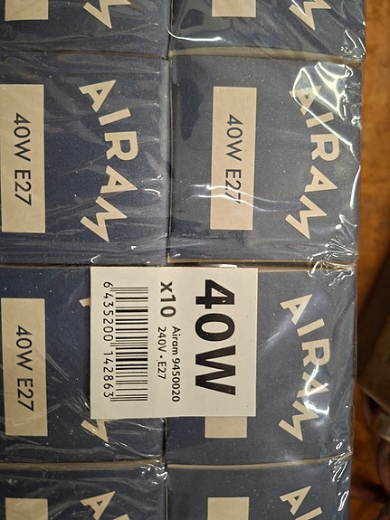 Airam 40w hehkulamppuja 8kpl