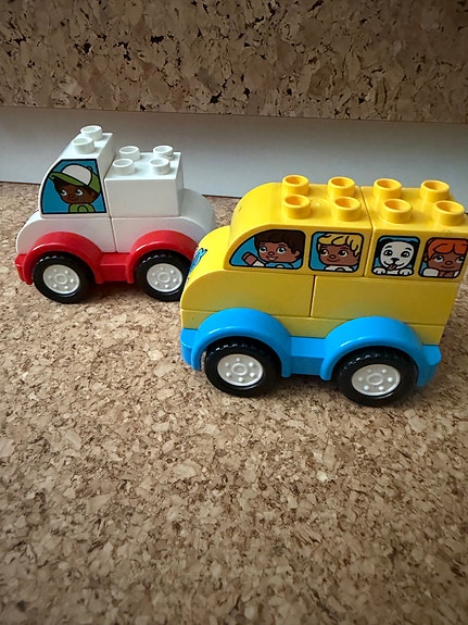 Lego Duplo: Ensimmäinen kilpa-autoni ja Ensimmäinen bussini