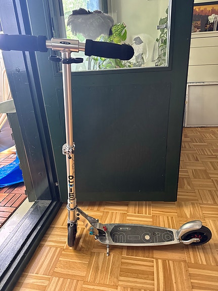 Micro scooter