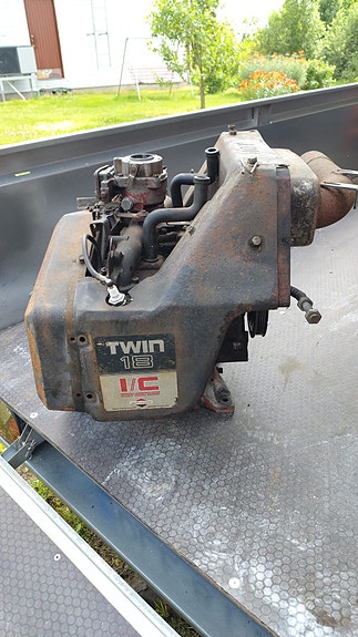 Briggs & Stratton moottori