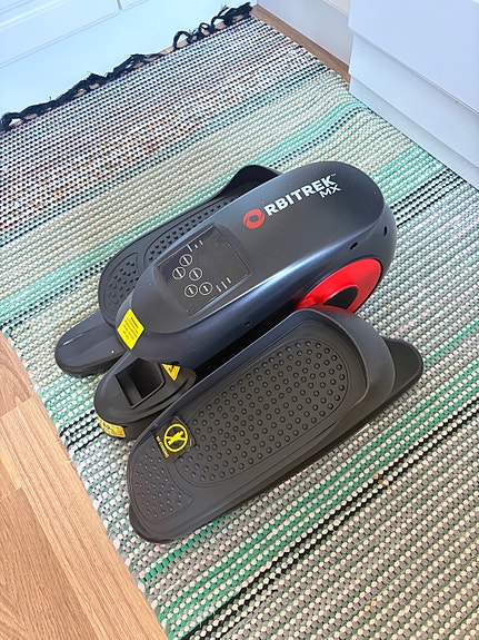 Orbitrek MX / stepperi musta