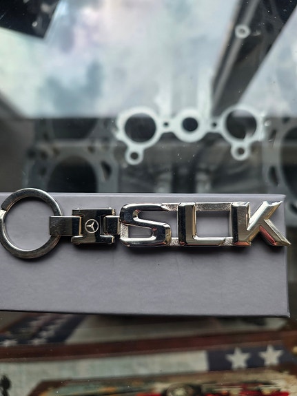 Mercedes SLK avaimenperä metallinen