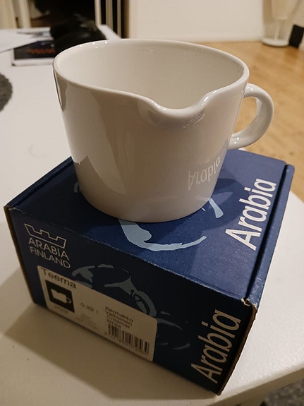 Arabia Teema maitokannu valkoinen
