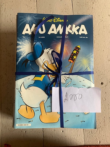 Aku Ankan vuosikerta 2000