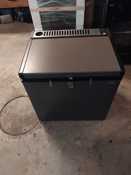 SUNWIND KAASU/12v/230v