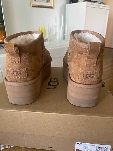 UGG mokkanahkaiset talvikengät koko 39 ruskea