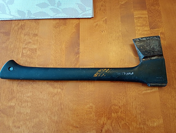 Fiskars kirves