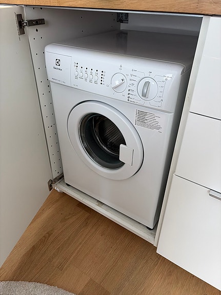 ‼️VARATTU ‼️Pieni Electrolux pesukone