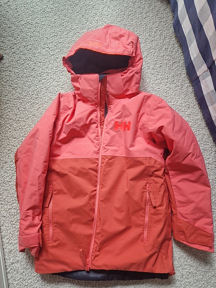 Lasten 140 talvitakki Helly Hansen