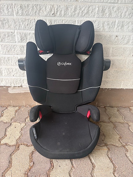 Cybex Solution M-Fix Isofix turvaistuin 15–36 kg musta
